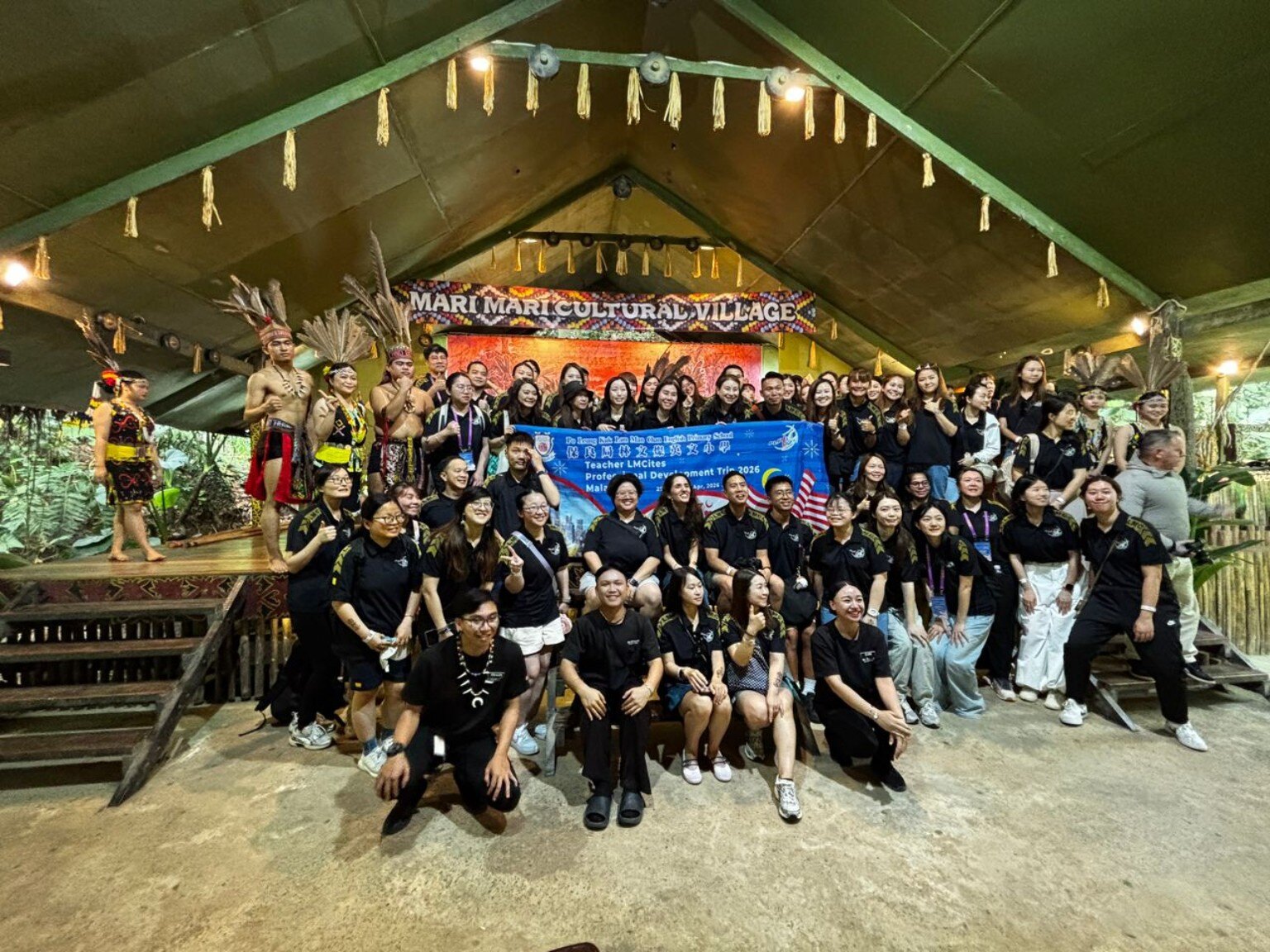 Hari-Hari group experiencing Sabah heritage at Mari Mari Cultural Village